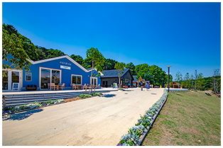 レストラン「nordics」やショップ